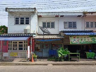 出售 1 卧室 联排别墅 在 Mueang Saraburi, Saraburi