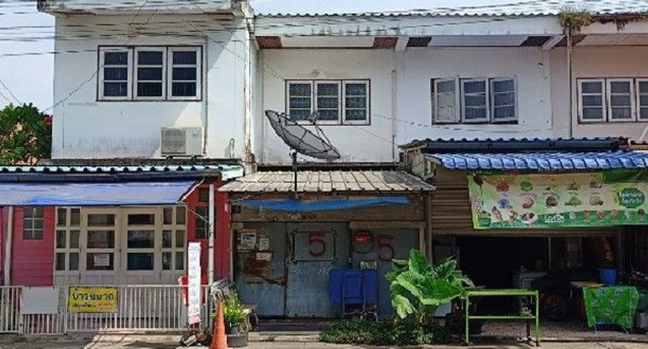 Reihenhaus zum Kauf mit 1 Zimmer in Mueang Saraburi, Saraburi