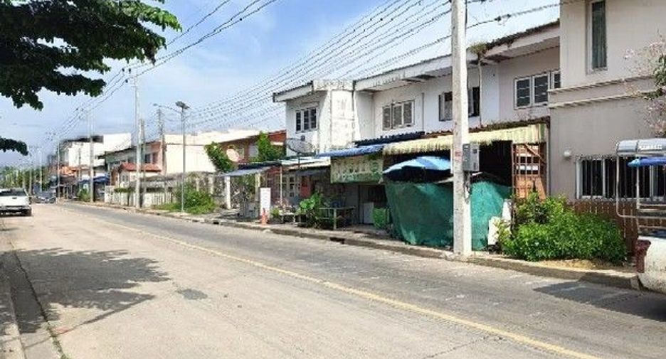 Reihenhaus zum Kauf mit 1 Zimmer in Mueang Saraburi, Saraburi