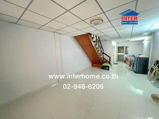 Casa adosada en venta de 2 habitaciones en Bang Khen, Bangkok