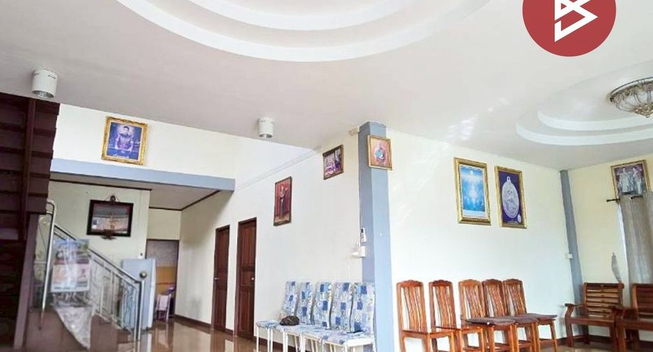 For sale 5 bedrooms house in Mueang Chanthaburi, Chanthaburi