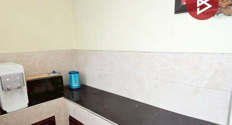For sale 5 bedrooms house in Mueang Chanthaburi, Chanthaburi