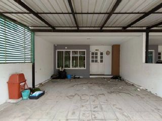 出售 1 卧室 联排别墅 在 Mueang Saraburi, Saraburi