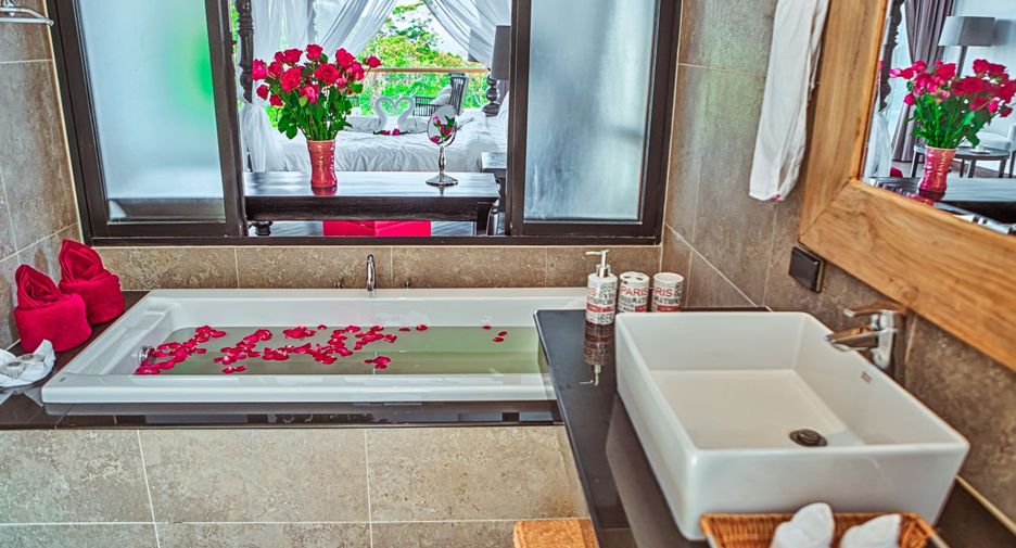 À vendre 6 chambres villa à Mueang Phuket, Phuket