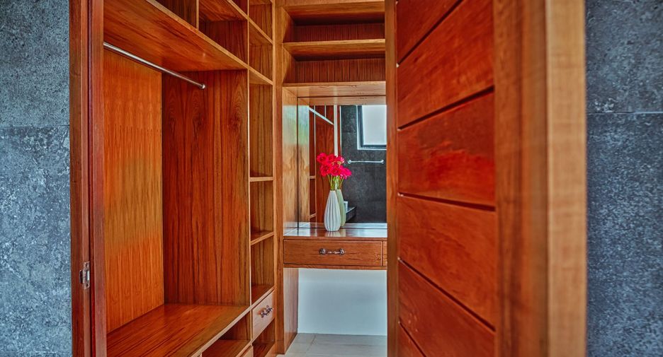 À vendre 6 chambres villa à Mueang Phuket, Phuket