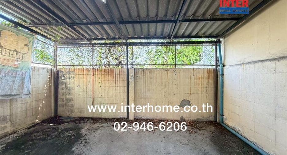 For sale 5 ベッドルーム townhouse in Bang Khae, Bangkok