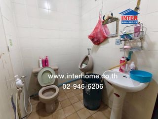 Reihenhaus zum Kauf mit 3 Zimmer in Thung Khru, Bangkok