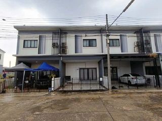 出售 1 卧室 联排别墅 在 Mueang Saraburi, Saraburi