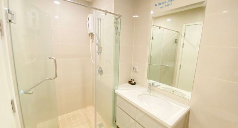 For rent 2 ベッドルーム condo in Si Racha, Chonburi