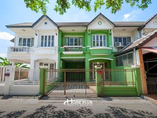 Casa adosada en venta de 2 habitaciones en Khlong Sam Wa, Bangkok