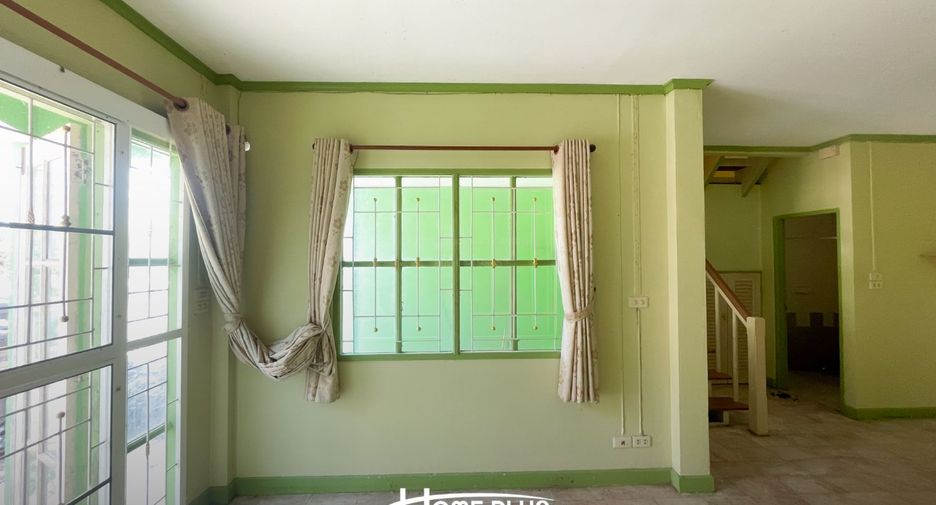 For sale 2 bedrooms townhouse in Khlong Sam Wa, Bangkok