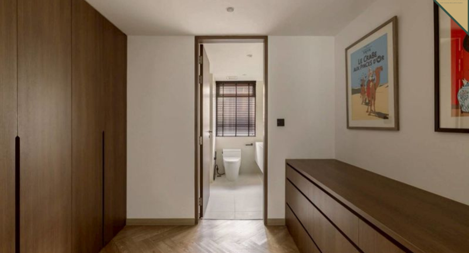 For sale 2 bedrooms condo in Khlong Toei, Bangkok