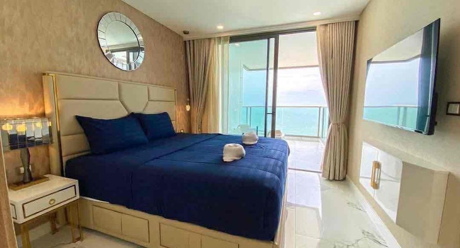 For rent 3 bedrooms condo in Bang Lamung, Chonburi
