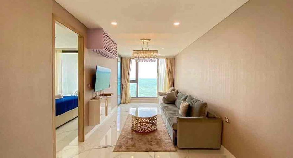 For rent 3 bedrooms condo in Bang Lamung, Chonburi