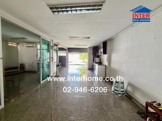 出售 7 卧室 联排别墅 在 Bang Sue, 曼谷
