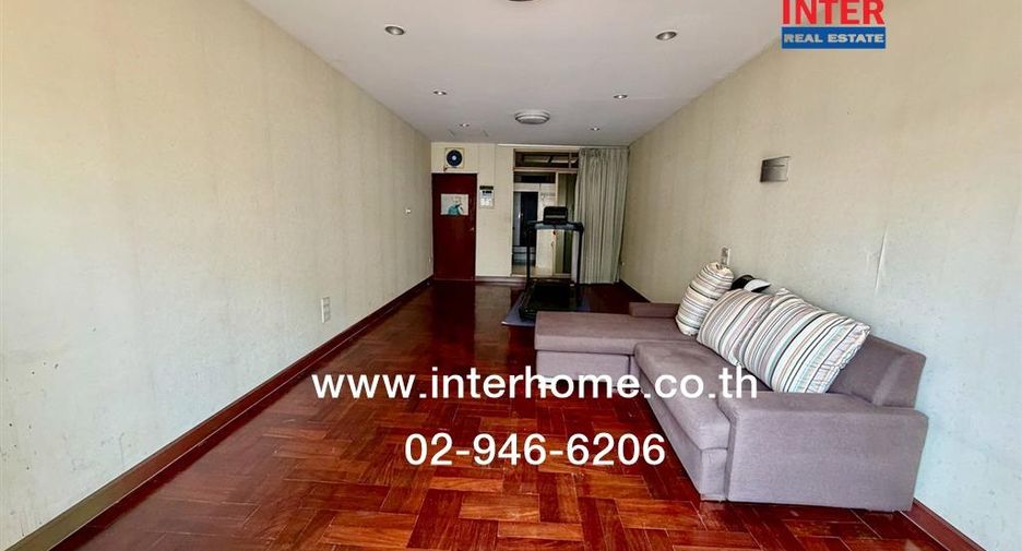 Casa adosada en venta de 7 habitaciones en Bang Sue, Bangkok