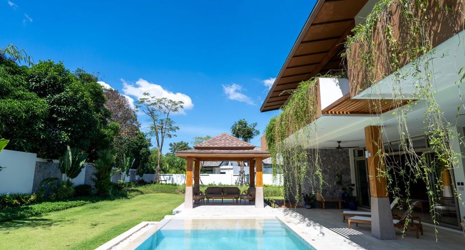 For sale 3 bedrooms villa in Thalang, Phuket