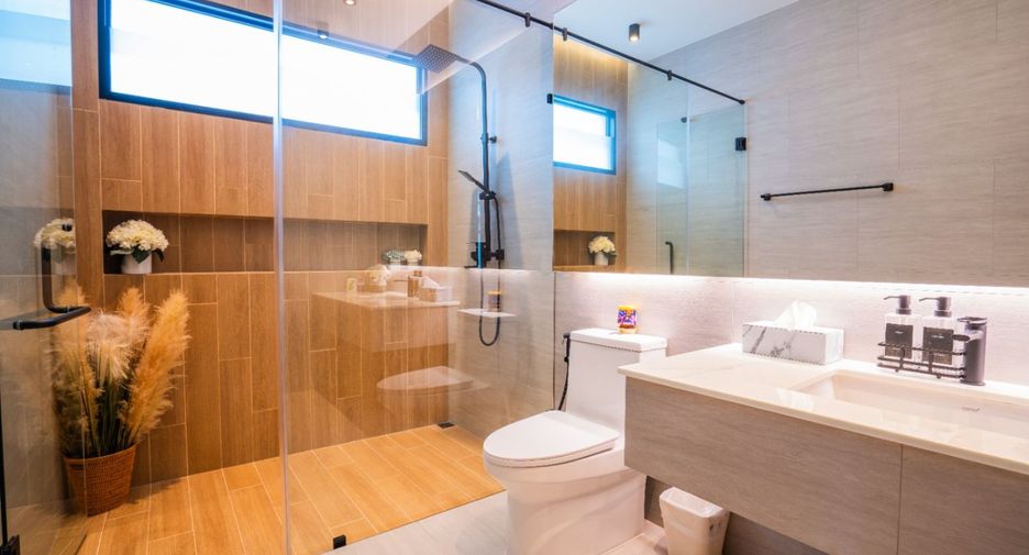 Villa en venta de 4 habitaciones en Thalang, Phuket