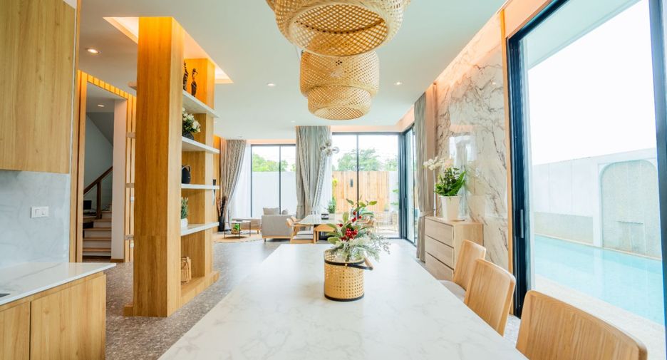 Villa en venta de 4 habitaciones en Thalang, Phuket