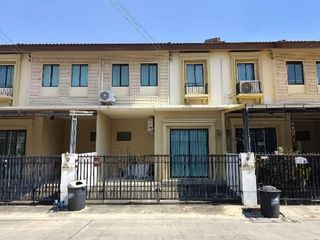 For sale 1 bed townhouse in Mueang Samut Sakhon, Samut Sakhon