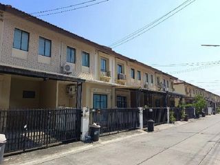 For sale 1 bed townhouse in Mueang Samut Sakhon, Samut Sakhon