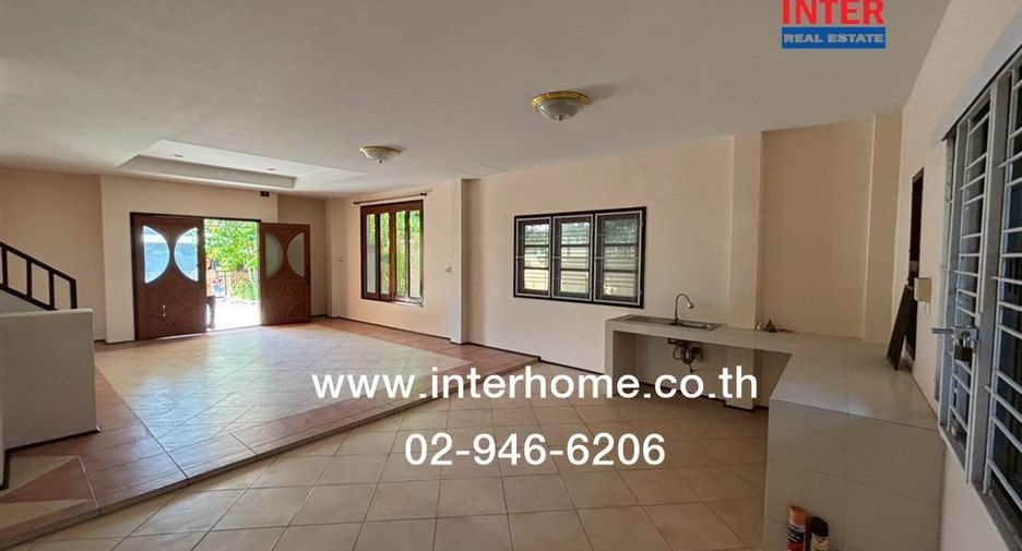 For rent and for sale 3 bedrooms house in Lam Luk Ka, Pathum Thani