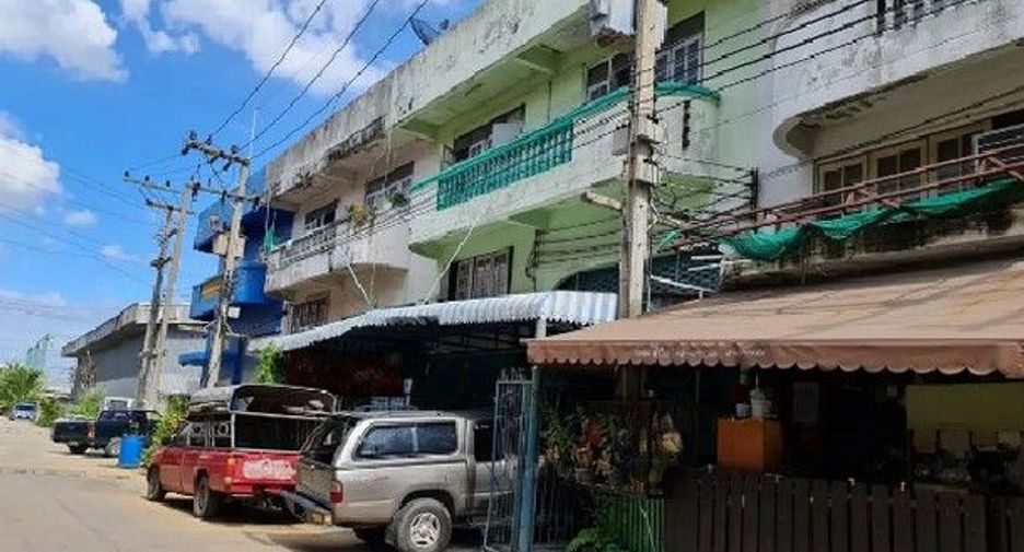 Almacén en venta de 3 habitaciones en Mueang Samut Sakhon, Samut Sakhon
