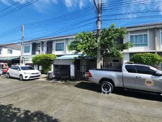 For sale 1 bed townhouse in Mueang Samut Sakhon, Samut Sakhon