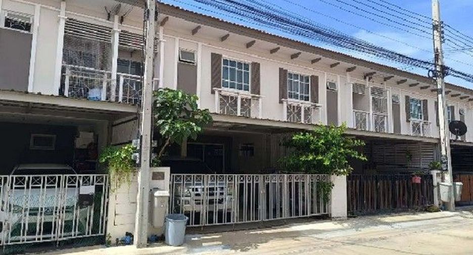 For sale 1 bed townhouse in Mueang Samut Sakhon, Samut Sakhon
