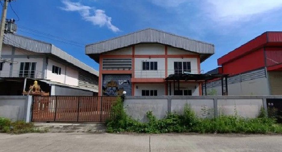 À vendre 2 chambres entrepôt à Mueang Samut Sakhon, Samut Sakhon