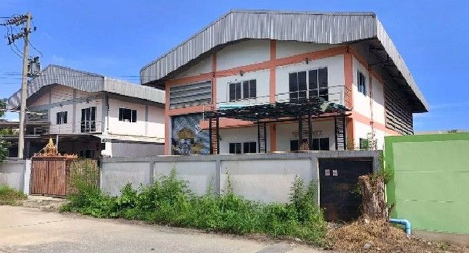 À vendre 2 chambres entrepôt à Mueang Samut Sakhon, Samut Sakhon