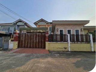 For sale 1 bed house in Bang Khun Thian, Bangkok