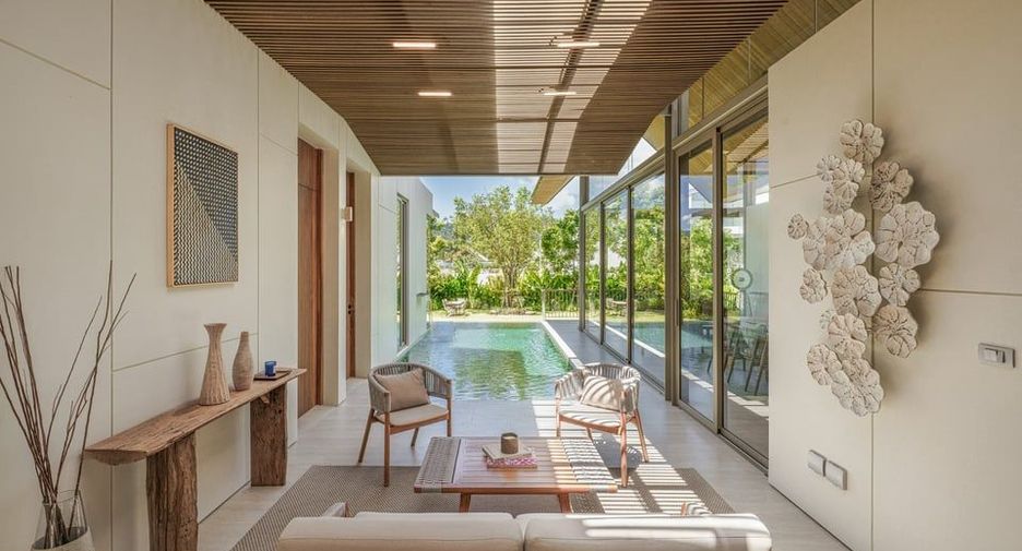 For sale 3 bedrooms villa in Thalang, Phuket