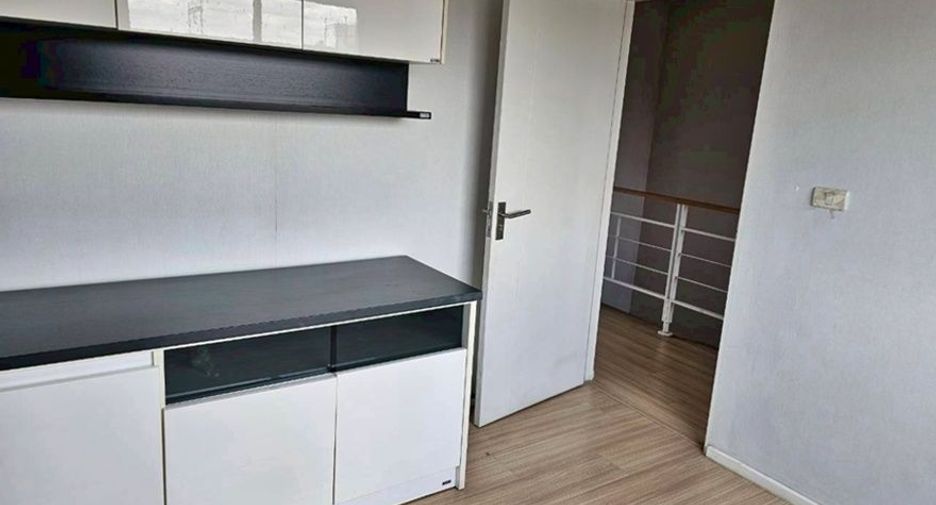 For sale 3 bedrooms townhouse in Lak Si, Bangkok