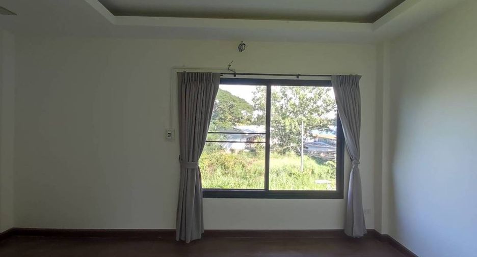 Reihenhaus zur Miete und zum Kauf mit 3 Zimmer in Mueang Chiang Mai, Chiang Mai