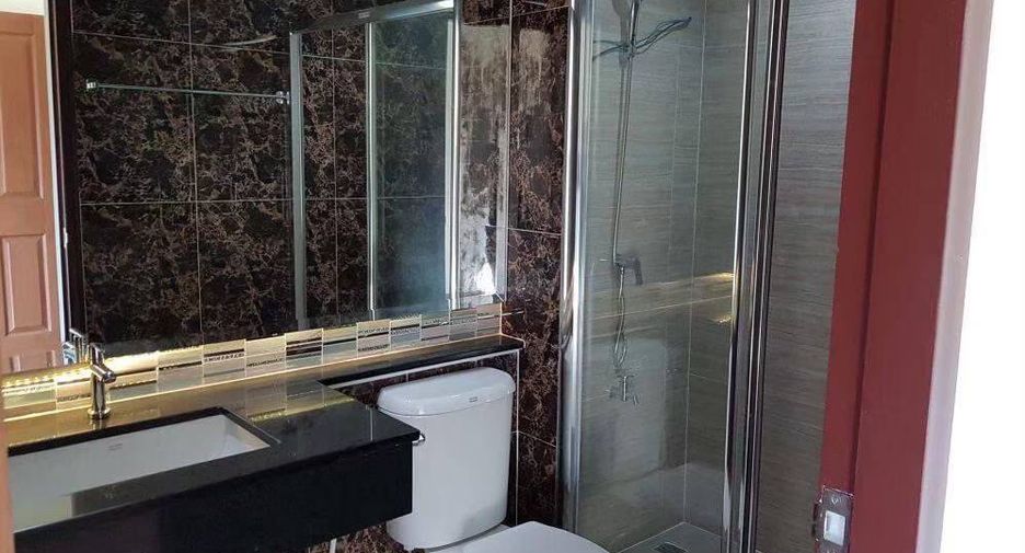 Reihenhaus zur Miete und zum Kauf mit 3 Zimmer in Mueang Chiang Mai, Chiang Mai