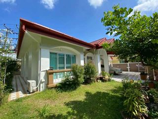 For rent and for sale 3 bedrooms villa in Mueang Phuket, Phuket