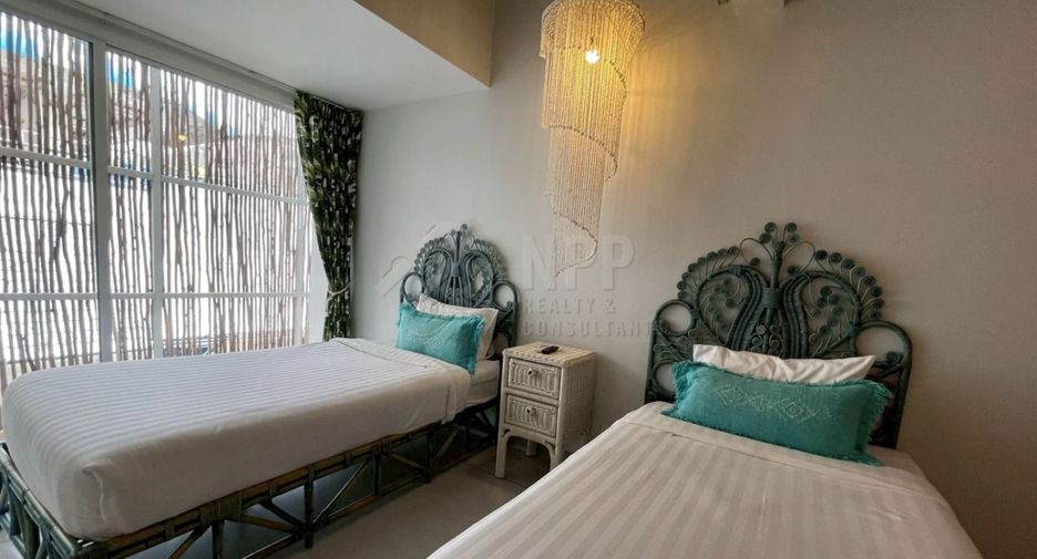 For rent 4 bedrooms house in Hua Hin, Prachuap Khiri Khan