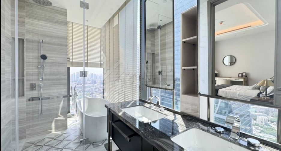 À louer 2 chambres condo à Sathon, Bangkok
