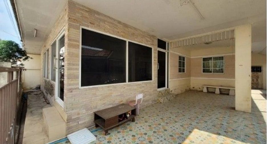 À vendre 1 chambre maison à Ban Khai, Rayong