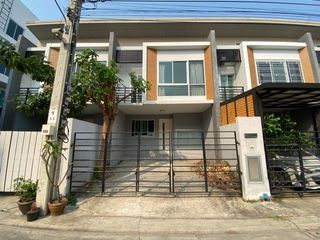 For sale 2 bedrooms townhouse in Thung Khru, Bangkok