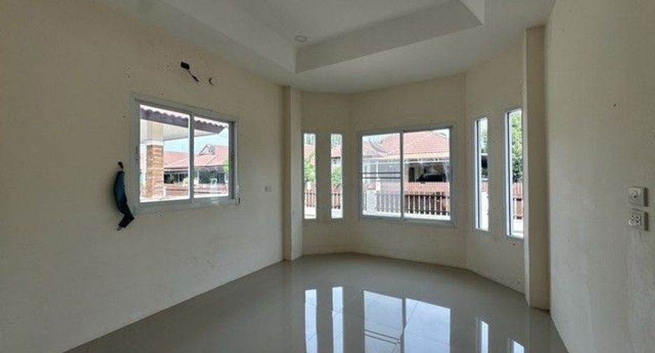 For sale 3 bedrooms house in Bang Lamung, Chonburi