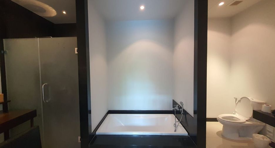For sale 2 bedrooms villa in Mueang Phuket, Phuket