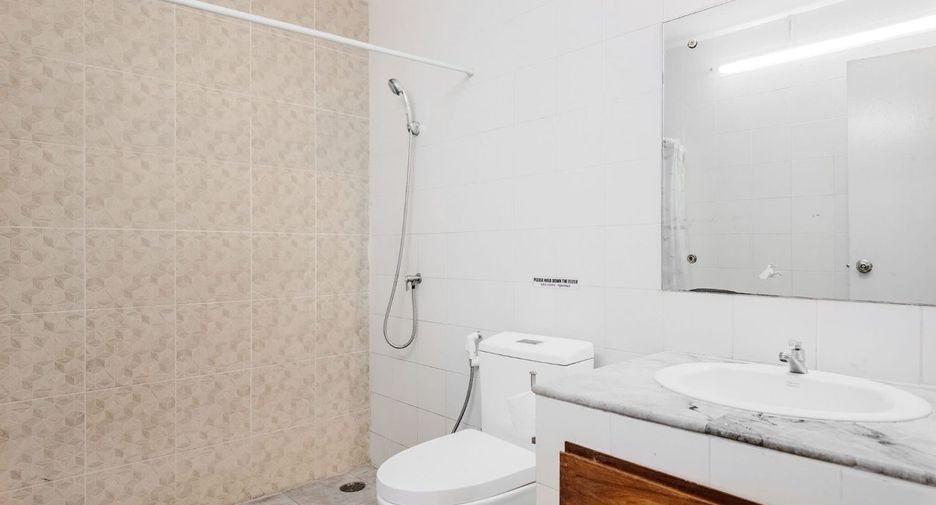 Condo en alquiler de 2 habitaciones en Suan Luang, Bangkok
