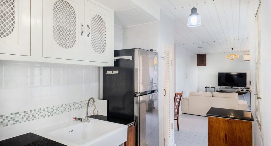 Condo en alquiler de 2 habitaciones en Suan Luang, Bangkok