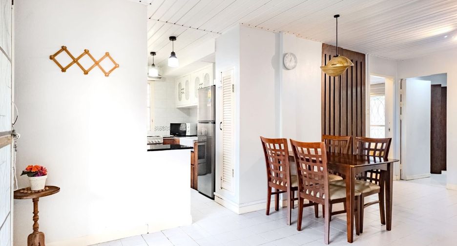 Condo en alquiler de 2 habitaciones en Suan Luang, Bangkok