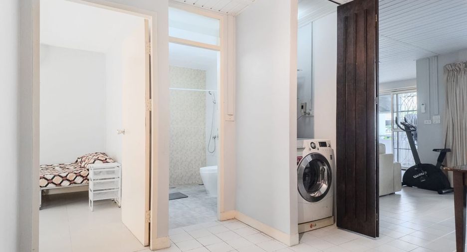 Condo en alquiler de 2 habitaciones en Suan Luang, Bangkok