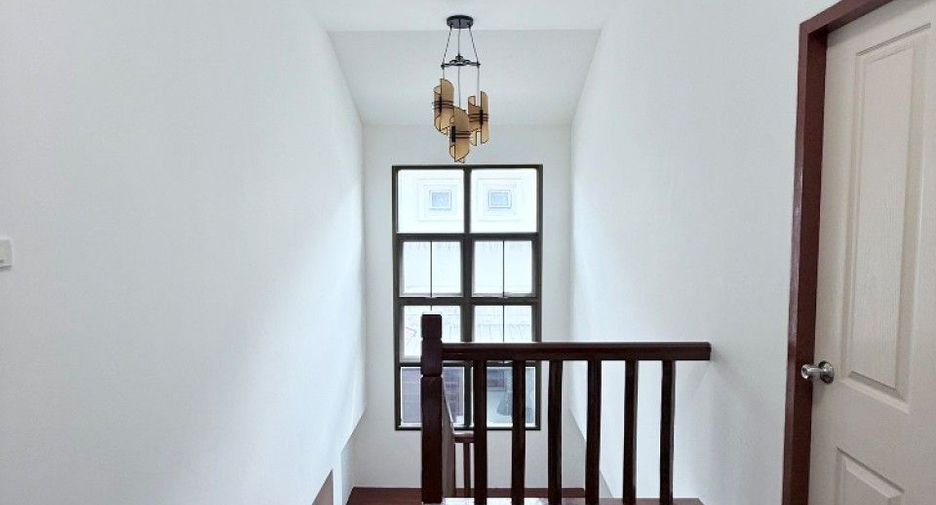 For sale 3 bedrooms house in Mueang Chon Buri, Chonburi