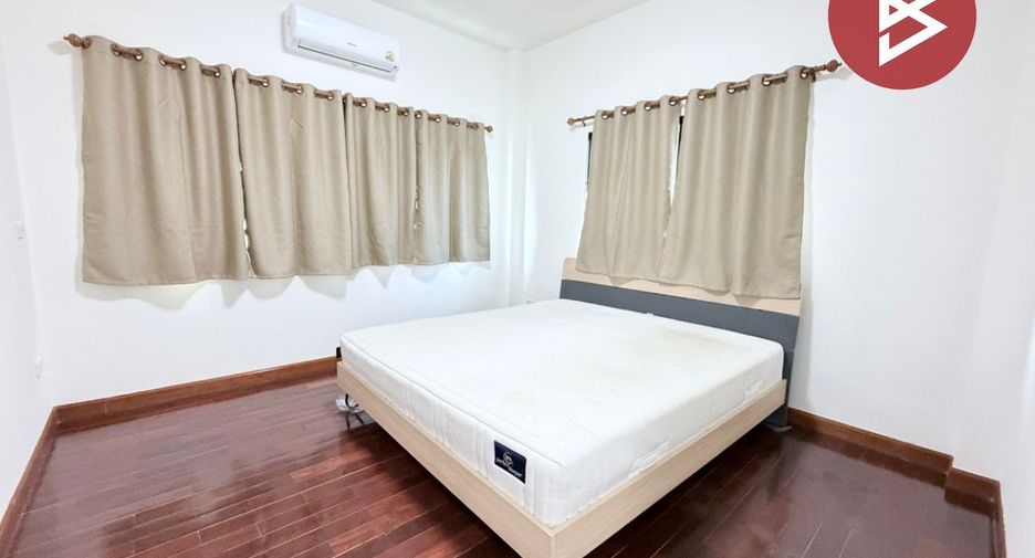 For sale 3 bedrooms house in Mueang Chon Buri, Chonburi