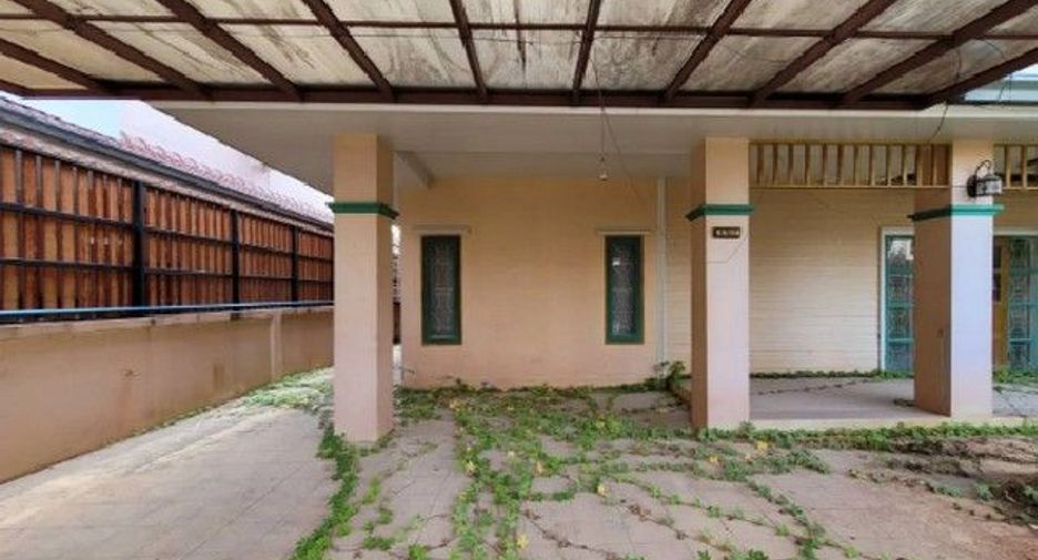 Haus zum Kauf mit 1 Zimmer in Khiri Rat Nikhom, Surat Thani